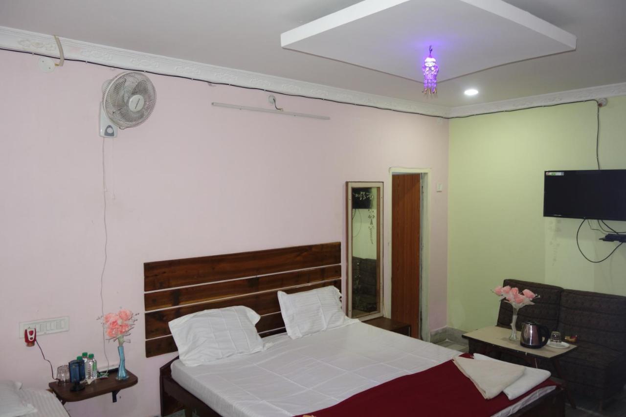 Hotel Hcb Brahmapur Exterior photo