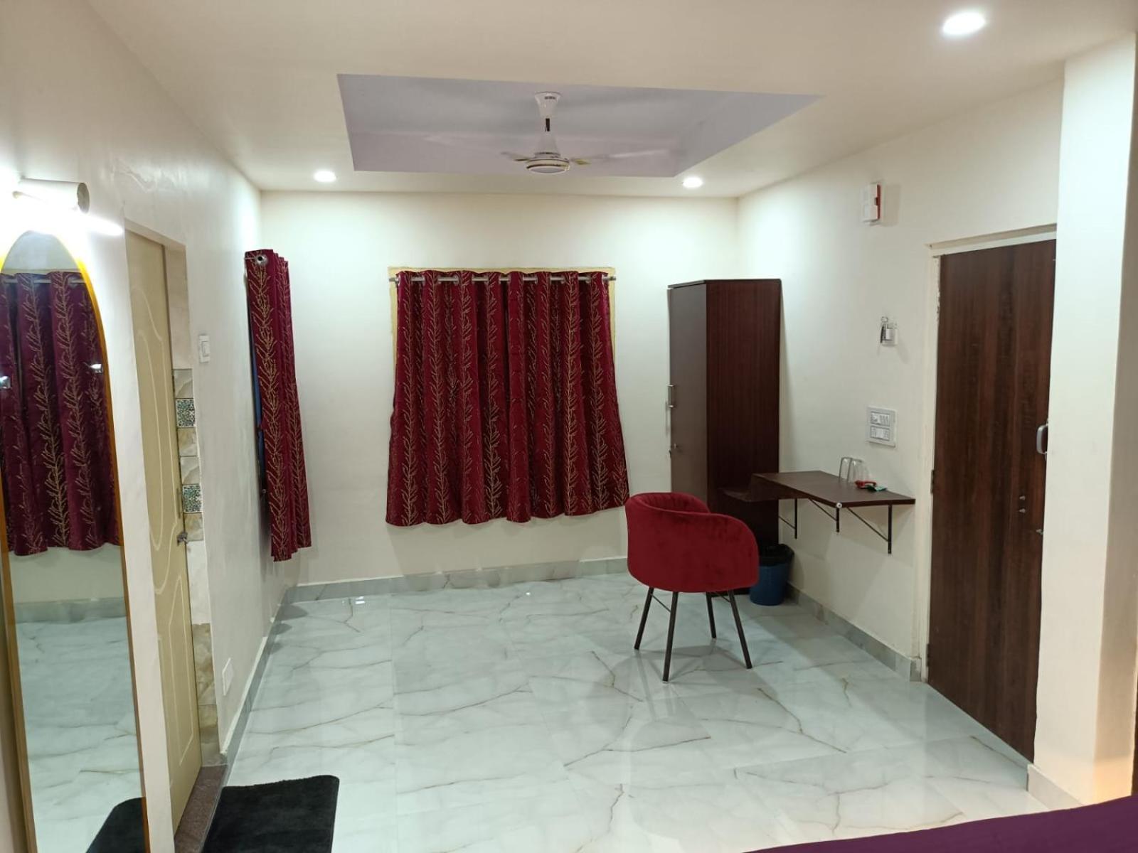 Hotel Hcb Brahmapur Exterior photo